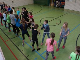 12 Alle ueben zusammen